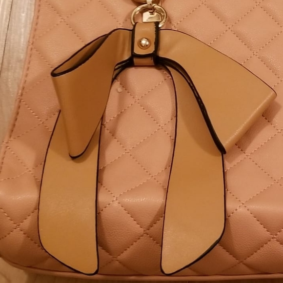 How R U Pink Bag - Picture 7 of 7